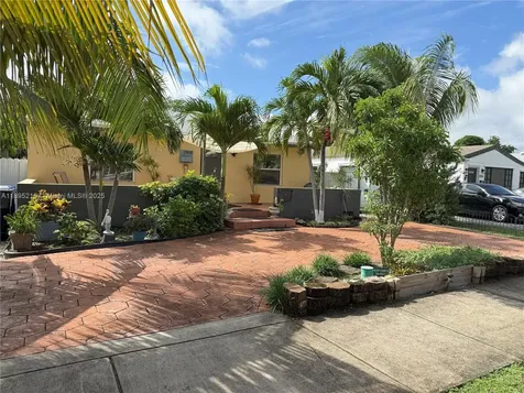 2808 Rodman Street Hollywood FL 33020
