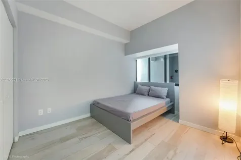 480 NE 31st Street Miami FL 33137