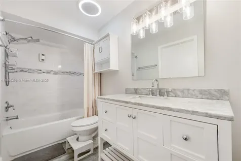 12525 SW 147th Terrace Miami FL 33186