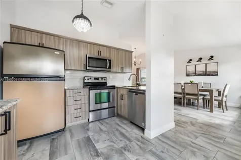 12525 SW 147th Terrace Miami FL 33186