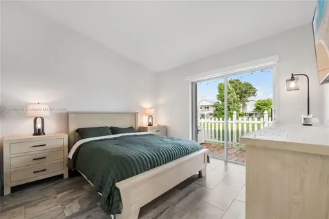 12525 SW 147th Terrace Miami FL 33186