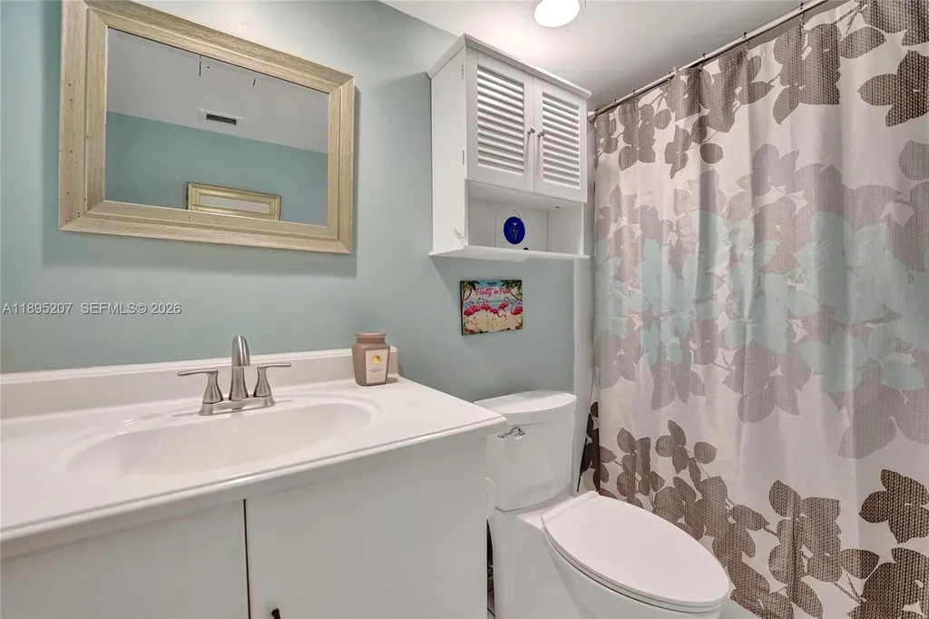 3000 S Ocean Drive Hollywood FL 33019