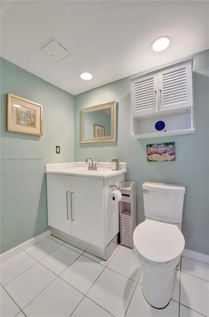 3000 S Ocean Drive Hollywood FL 33019