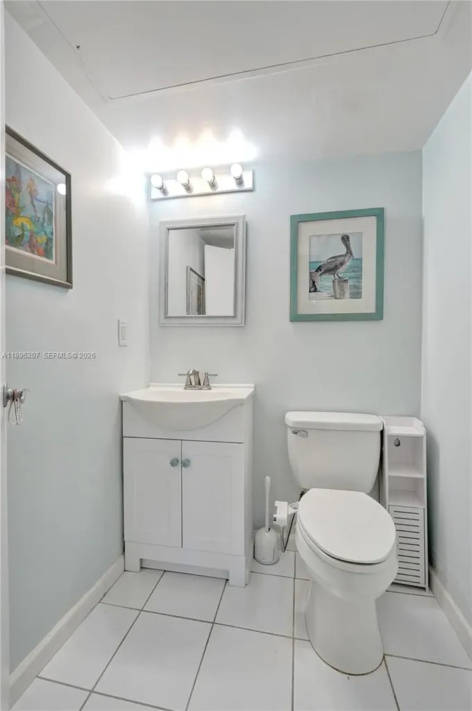 3000 S Ocean Drive Hollywood FL 33019