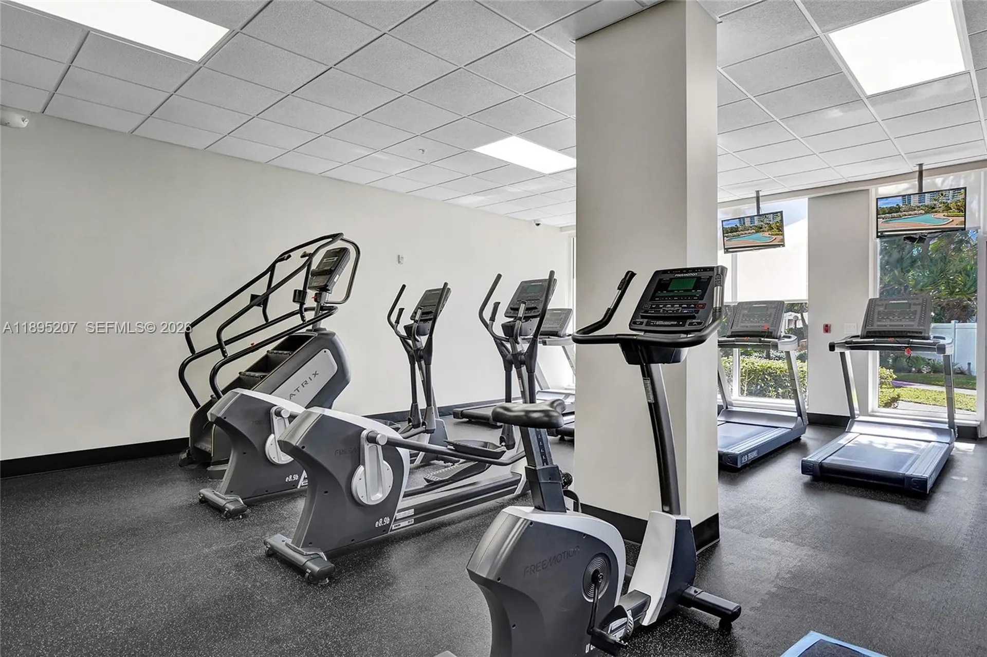 3000 S Ocean Drive Hollywood FL 33019