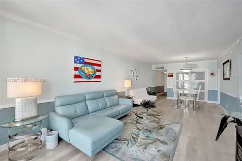 3000 S Ocean Drive Hollywood FL 33019