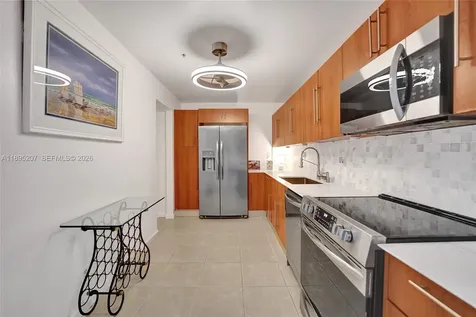 3000 S Ocean Drive Hollywood FL 33019