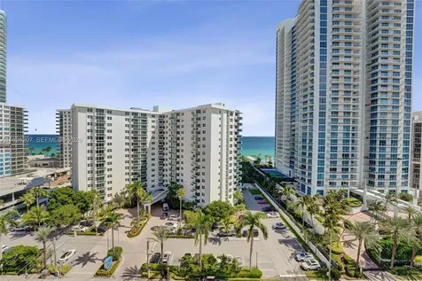 3000 S Ocean Drive Hollywood FL 33019