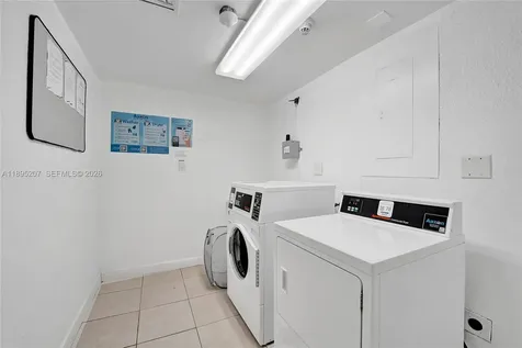 3000 S Ocean Drive Hollywood FL 33019