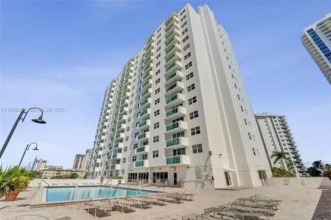 3000 S Ocean Drive Hollywood FL 33019