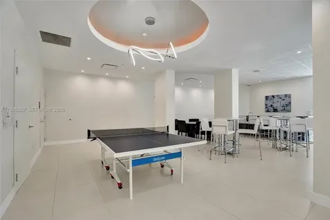 3000 S Ocean Drive Hollywood FL 33019