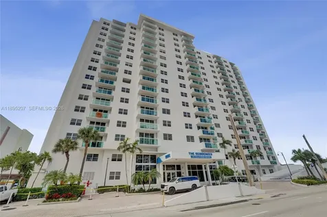 3000 S Ocean Drive Hollywood FL 33019