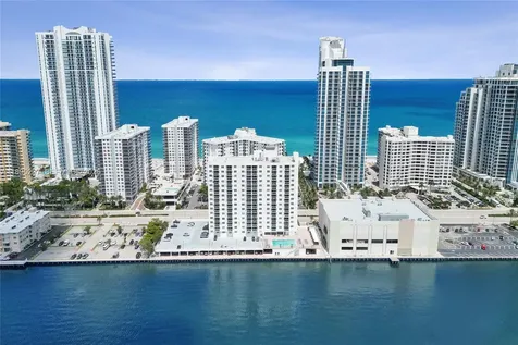 3000 S Ocean Drive Hollywood FL 33019