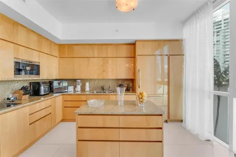 50 S Pointe Drive Miami Beach FL 33139