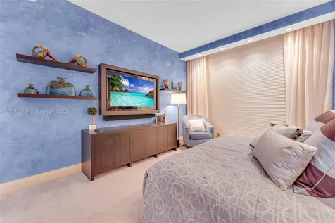 50 S Pointe Drive Miami Beach FL 33139