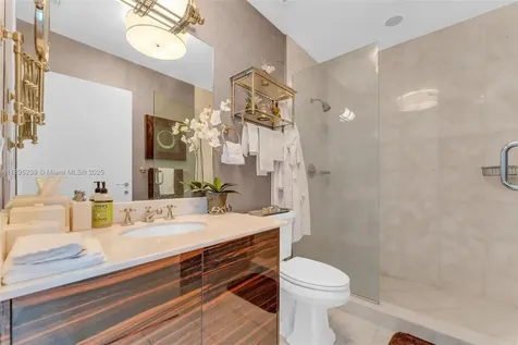 50 S Pointe Drive Miami Beach FL 33139