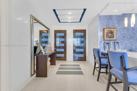 50 S Pointe Drive Miami Beach FL 33139