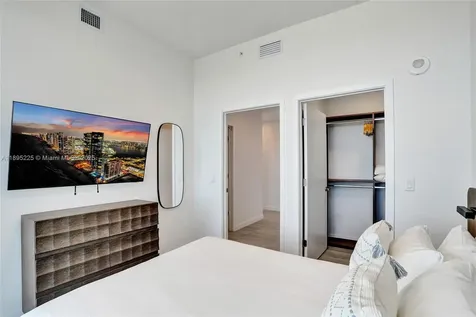 580 72nd Street Miami Beach FL 33141