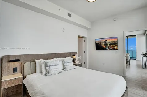 580 72nd Street Miami Beach FL 33141