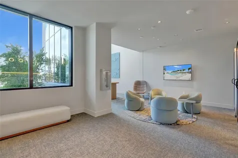 580 72nd Street Miami Beach FL 33141