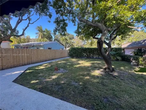 1534 Monroe Street Hollywood FL 33020