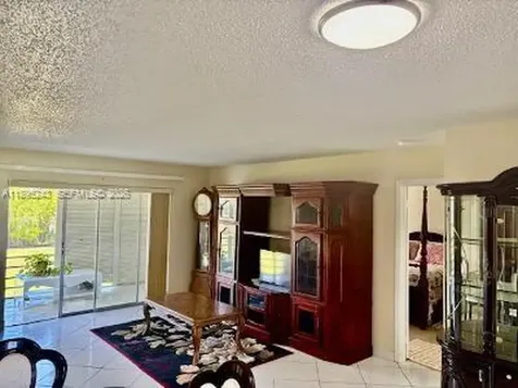 8105 NW 61st Street Tamarac FL 33321