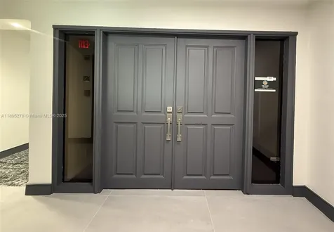 299 Alhambra Circle Coral Gables FL 33134