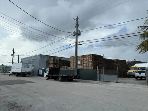 1870 NW 21 Terrace Miami FL 33142