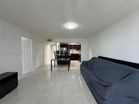 7051 Environ Boulevard Lauderhill FL 33319