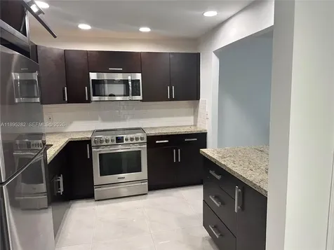 7051 Environ Boulevard Lauderhill FL 33319