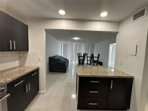 7051 Environ Boulevard Lauderhill FL 33319