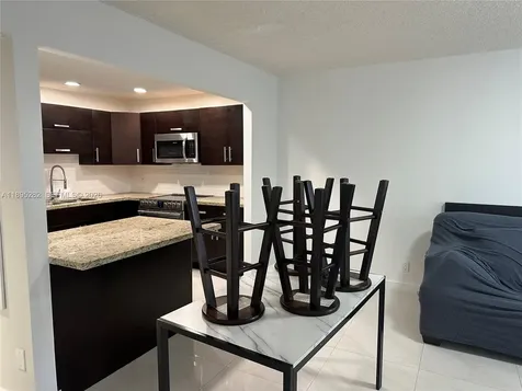 7051 Environ Boulevard Lauderhill FL 33319