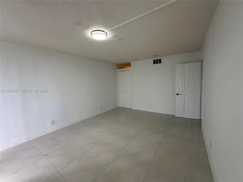 7051 Environ Boulevard Lauderhill FL 33319