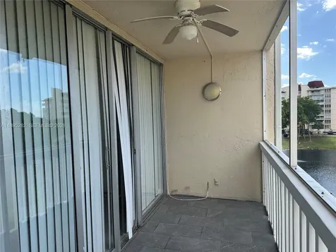 7051 Environ Boulevard Lauderhill FL 33319