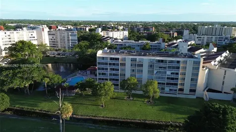 7051 Environ Boulevard Lauderhill FL 33319