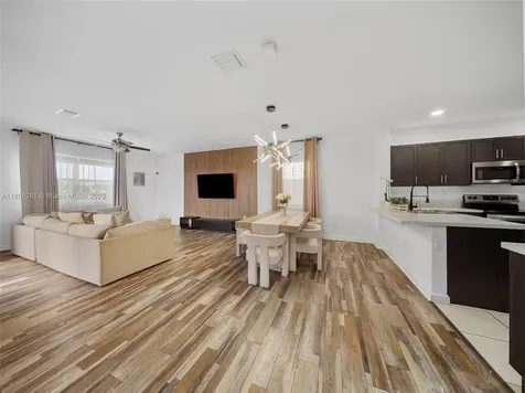 1411 SE 26th Road Homestead FL 33035