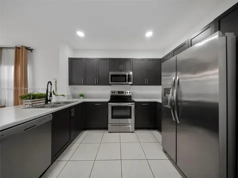 1411 SE 26th Road Homestead FL 33035