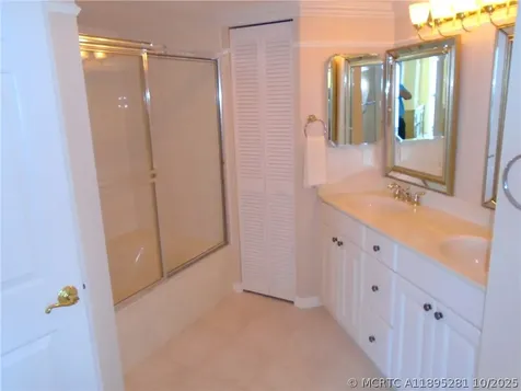 1411 SE 26th Road Homestead FL 33035