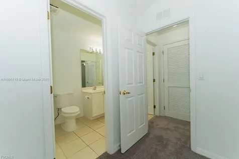 8350 Village Edge Circle Fort Myers FL 33919