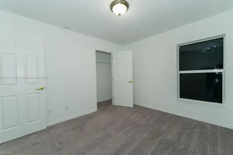 8350 Village Edge Circle Fort Myers FL 33919