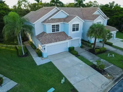 8350 Village Edge Circle Fort Myers FL 33919