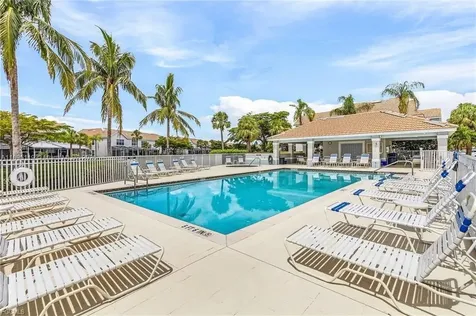 8350 Village Edge Circle Fort Myers FL 33919