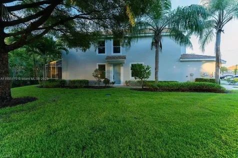 8350 Village Edge Circle Fort Myers FL 33919