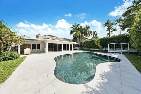 5244 Alton Road Miami Beach FL 33140