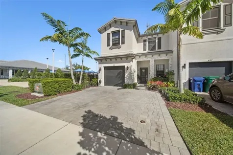 493 NW 204th Street Miami Gardens FL 33169