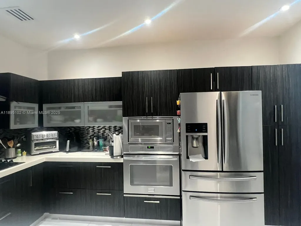 11281 NW 84th Street Doral FL 33178