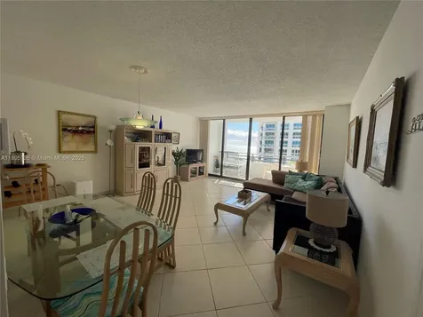 3505 S Ocean Drive Hollywood FL 33019