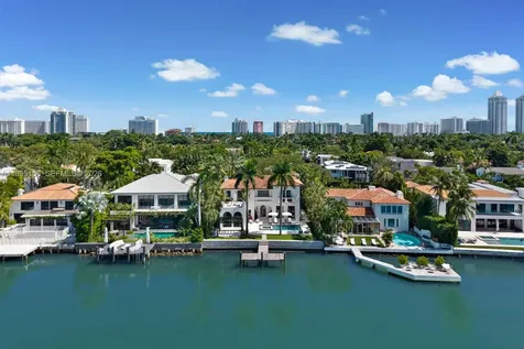 5300 N Bay Road Miami Beach FL 33140