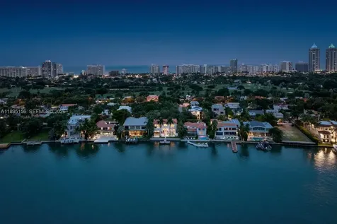 5300 N Bay Road Miami Beach FL 33140