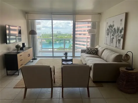 5161 Collins Avenue Miami Beach FL 33140